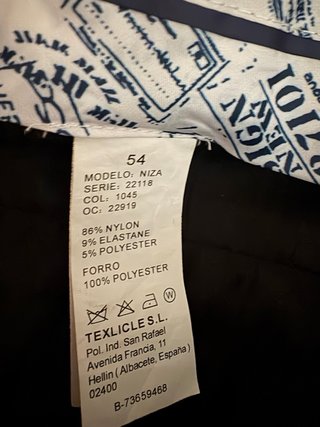 Traje de hombre azul