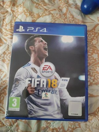 Consola PS4 Fat 500GB + 12 Juegos