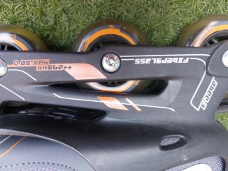 Patines en línea Decathlon talla 28 (aprox 44)