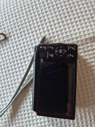 Fotocamere Panasonic e Samsung quasi nuove