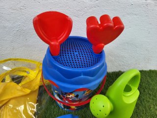 Cubo de playa Mickey con accesorios