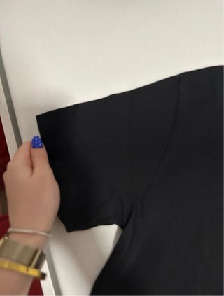 Camiseta negra básica
