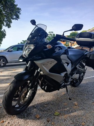 Honda Crossrunner V4 2011-2014