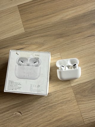 iPhone 13 mini 128GB Rosso + iPad Mini 5 + AirPods