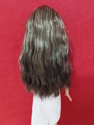 Barbie Signature Looks Muñeca N1