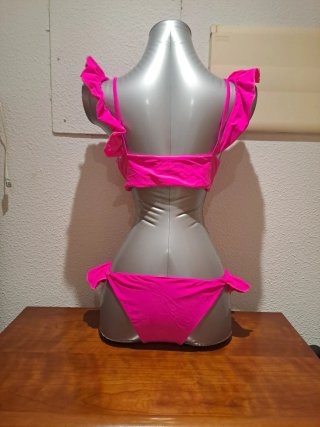 Bikini Fucsia Volantes Talla L