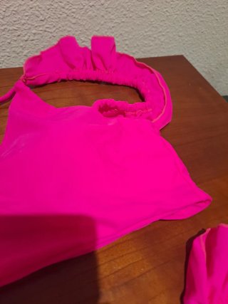 Bikini Fucsia Volantes Talla L