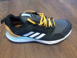 Zapatillas Adidas Terrex Talla 39 1/3