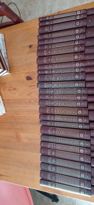 Lecturas de literatura universal. Editorial Orbis