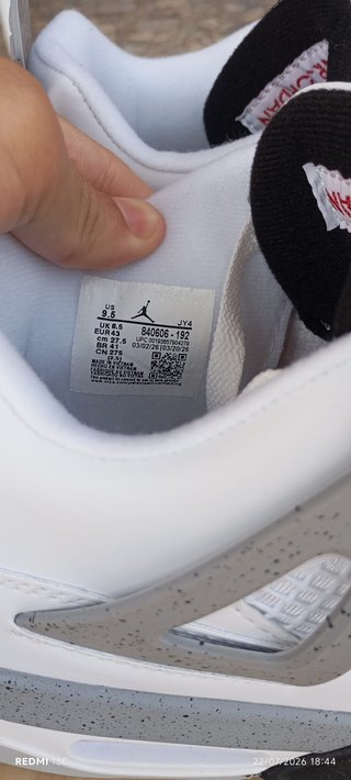 Nike Air Jordan 4 Retro Blancas Rojas