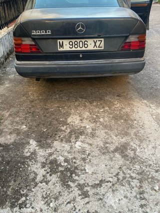 Mercedes-Benz 250 D 1989