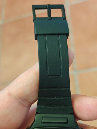 Casio W-740.