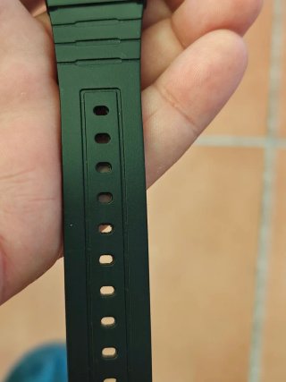 Casio W-740.