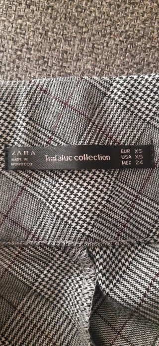 Falda Zara cuadros gris mujer