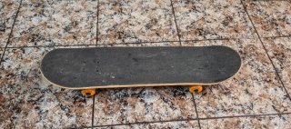 Skate Tony Hawk poco uso