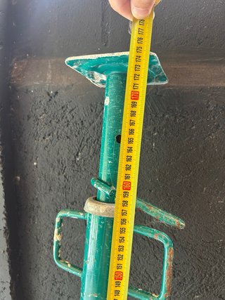 Puntal de obra 160