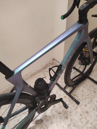 Bicicleta Carbono Cube 2025