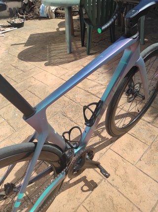 Bicicleta Carbono Cube 2025