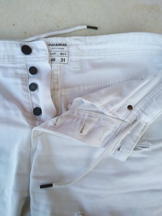 Pantalón corto Pull&Bear blanco