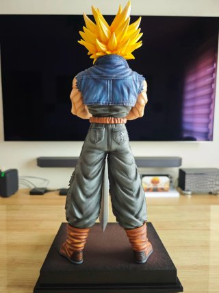 Figura Trunks Dragon Ball Z 50cm