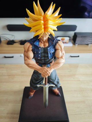 Figura Trunks Dragon Ball Z 50cm