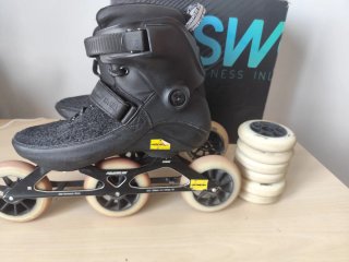 Patines Powerslide Swell  talla 43 + Trinity 125