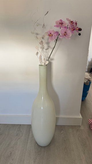 Jarrón de Suelo Grande Blanco con Flores Artificia