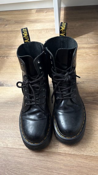 Botas Dr. Martens Negras Plataforma