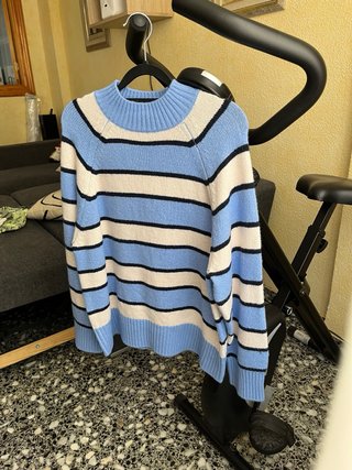 Jersey Rayas Stradivarius. Talla XS.