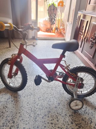 3 Bicicletas y 1 Patineta - 20€ c/u