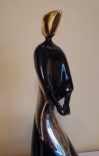 FIGURA DE PORCELANA GALOS