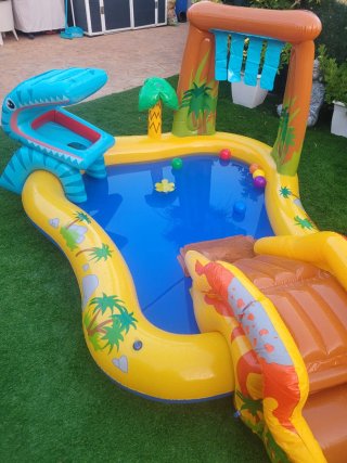 Piscina Infantil Dinosaurio con Tobogán