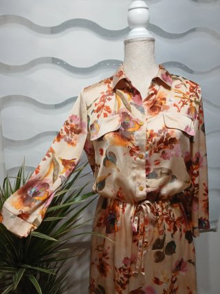 Vestido marca "Rinascimiento"