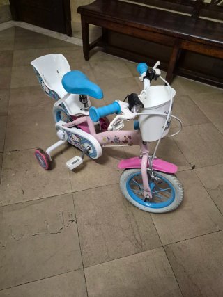 Bicicleta infantil Hello Kitty 3-5 años