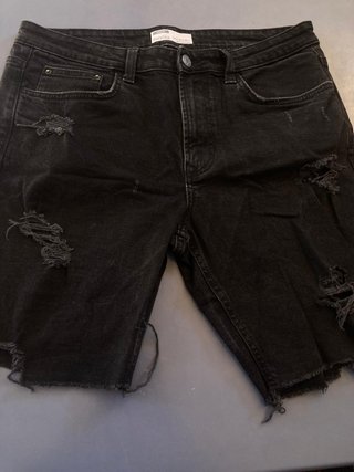 BERMUDAS Y PANTALONES VAQUEROS