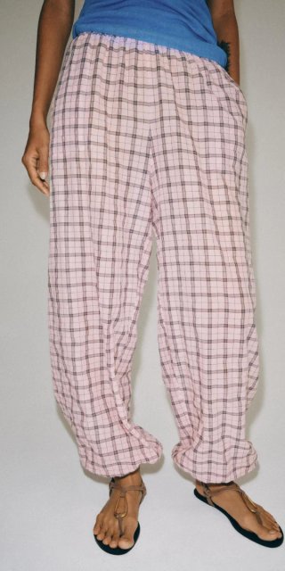 Pantalón Zara bombacho cuadros rosa