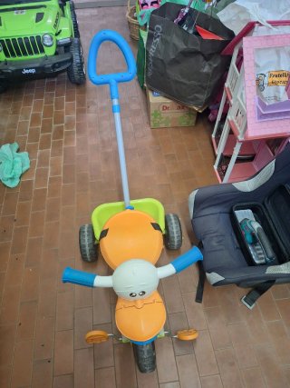 Triciclo infantile