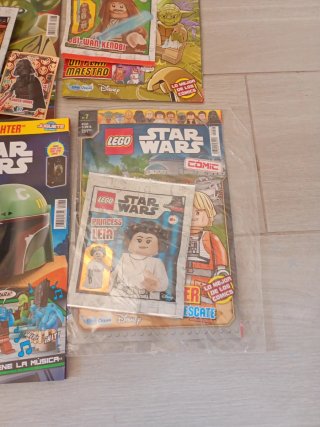 Lote 4 Revistas LEGO Star Wars