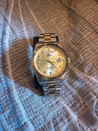 Reloj Lotus Hombre Dorado y Plateado