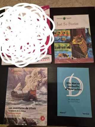Lote 4 Libros Infantil/Juvenil (Inglés/Catalán)