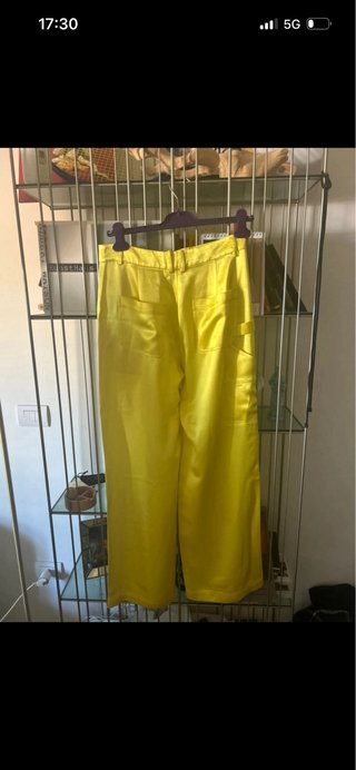 Completo Isabelle Blanche giallo