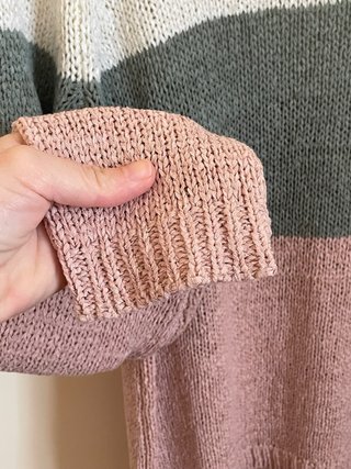 Jersey Only rayas beige, verde y rosa. M