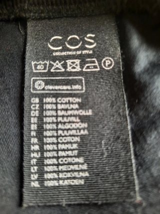 COS Camiseta Oversize Algodón Negra
