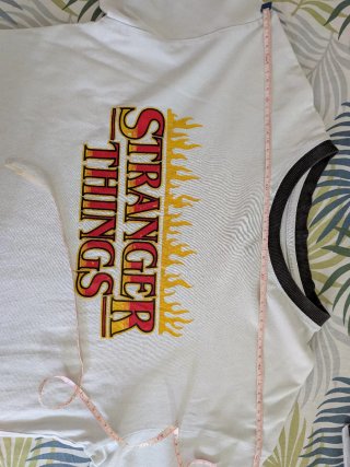 Camiseta Stranger Things Zara Talla XS
