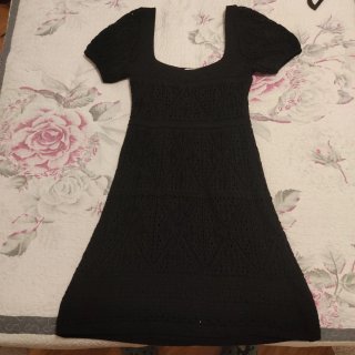 Vestido negro Zara