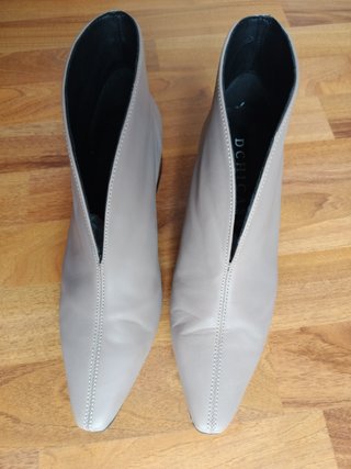 Botín mujer beige topo