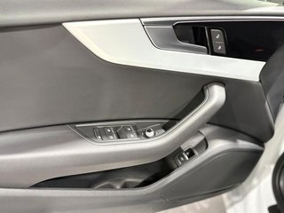 Audi A4 Avant S line 35 TFSI 110kW S tronic