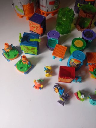 Lote Juguetes Super Zings