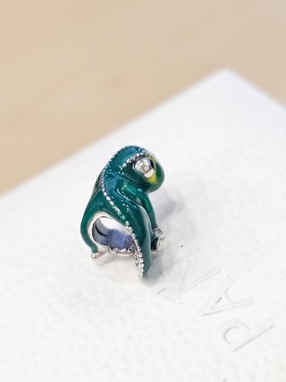 Charm Pandora Pascal Enredados Disney