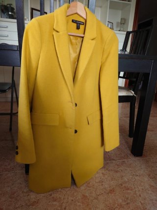 Tapado/Saco/ abrigo TRF Mostaza Talla XS